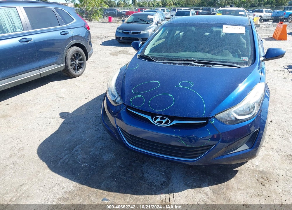 2015 HYUNDAI ELANTRA SE VIN: 5NPDH4AE7FH575235