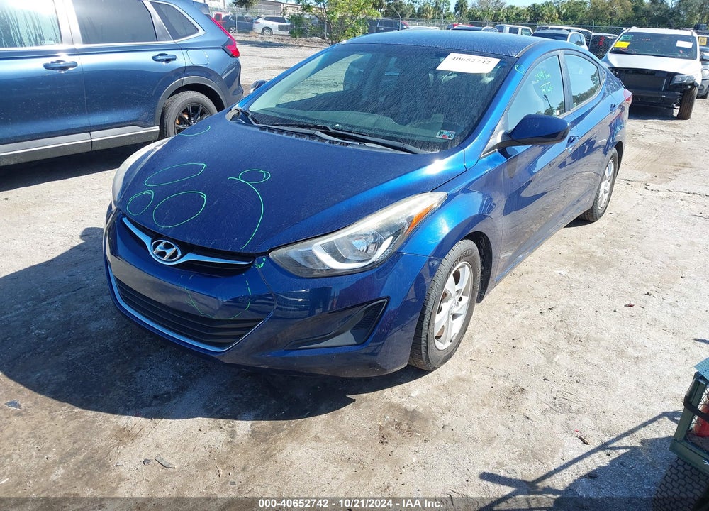 2015 HYUNDAI ELANTRA SE VIN: 5NPDH4AE7FH575235