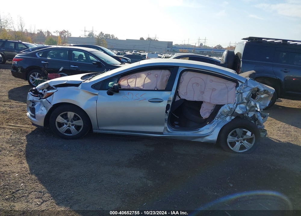 2018 CHEVROLET CRUZE LS AUTO VIN: 1G1BC5SM0J7109167