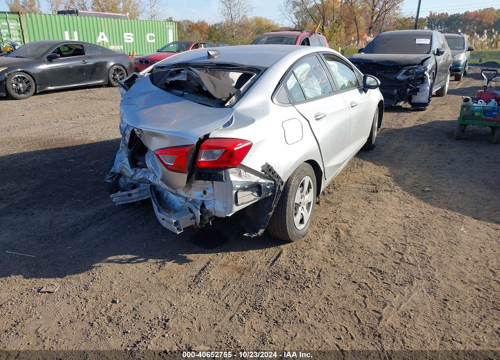 2018 CHEVROLET CRUZE LS AUTO VIN: 1G1BC5SM0J7109167