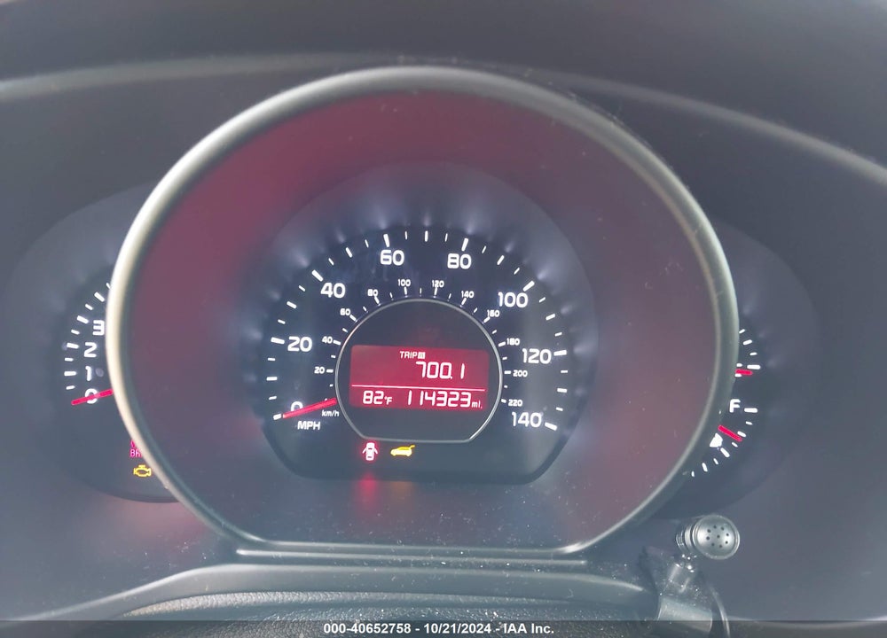 2016 KIA SOUL VIN: KNDJN2A28G7875085