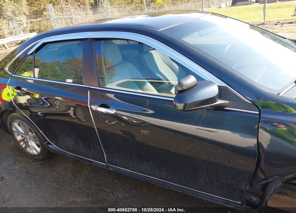 2017 TOYOTA CAMRY SE VIN: 4T1BF1FK1HU630017
