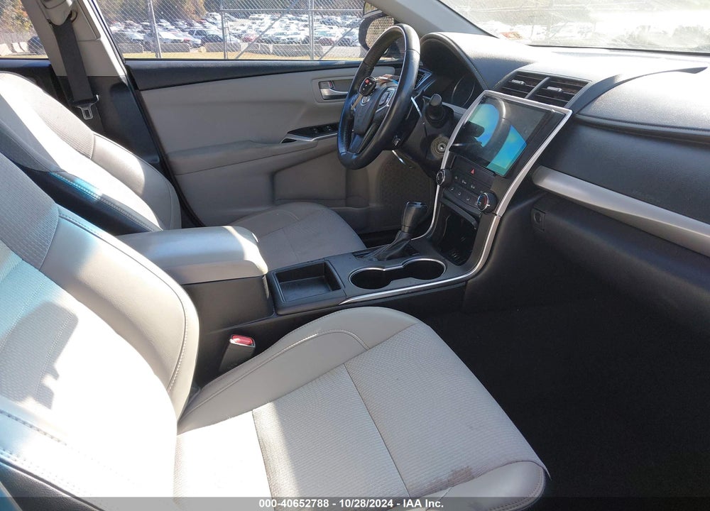 2017 TOYOTA CAMRY SE VIN: 4T1BF1FK1HU630017