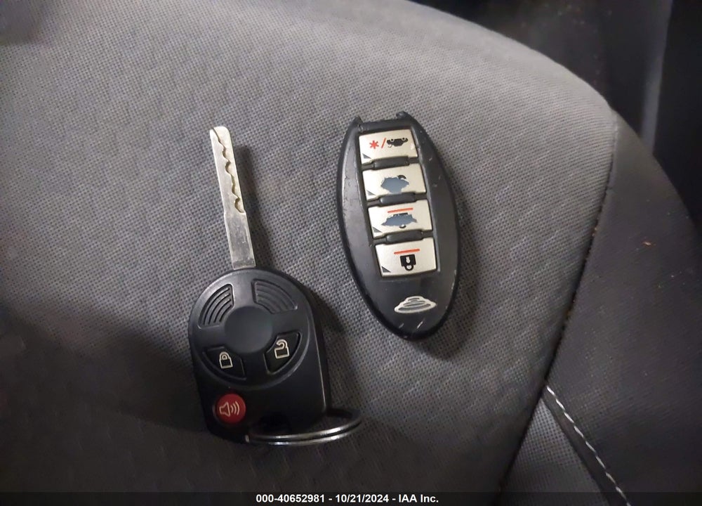 2017 FORD ESCAPE SE VIN: 1FMCU9G97HUC01761