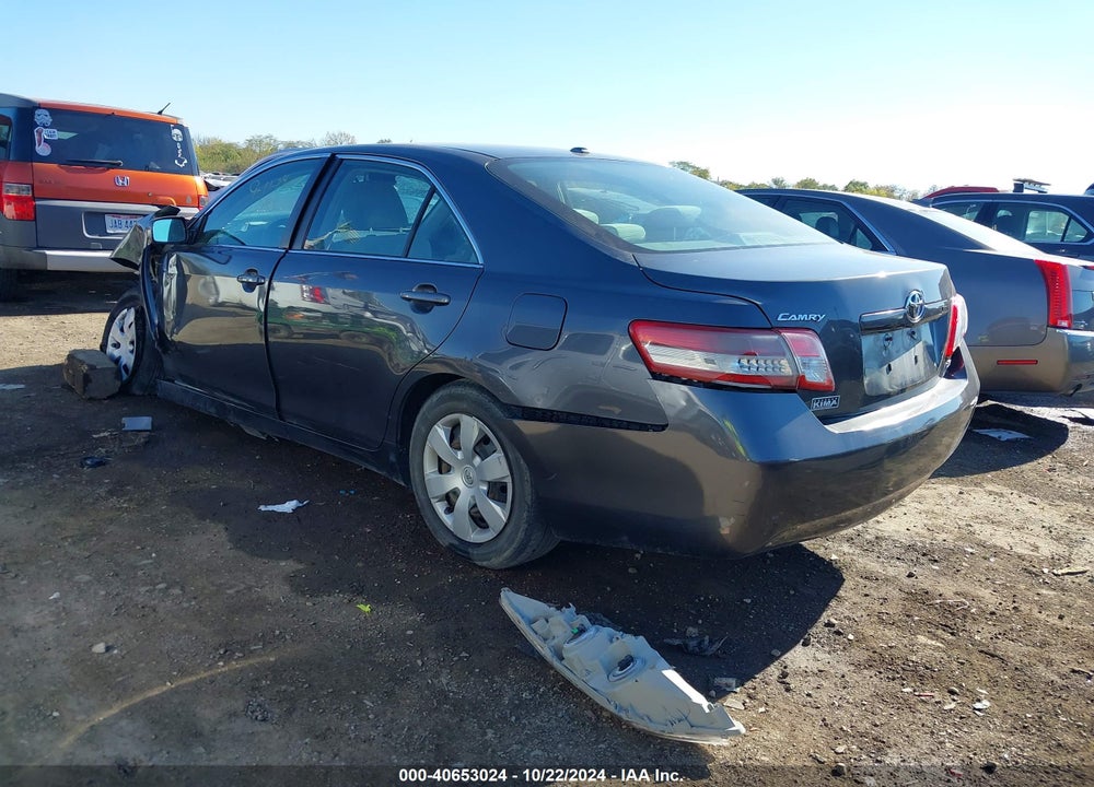 2010 TOYOTA CAMRY LE VIN: 4T1BF3EK7AU005009