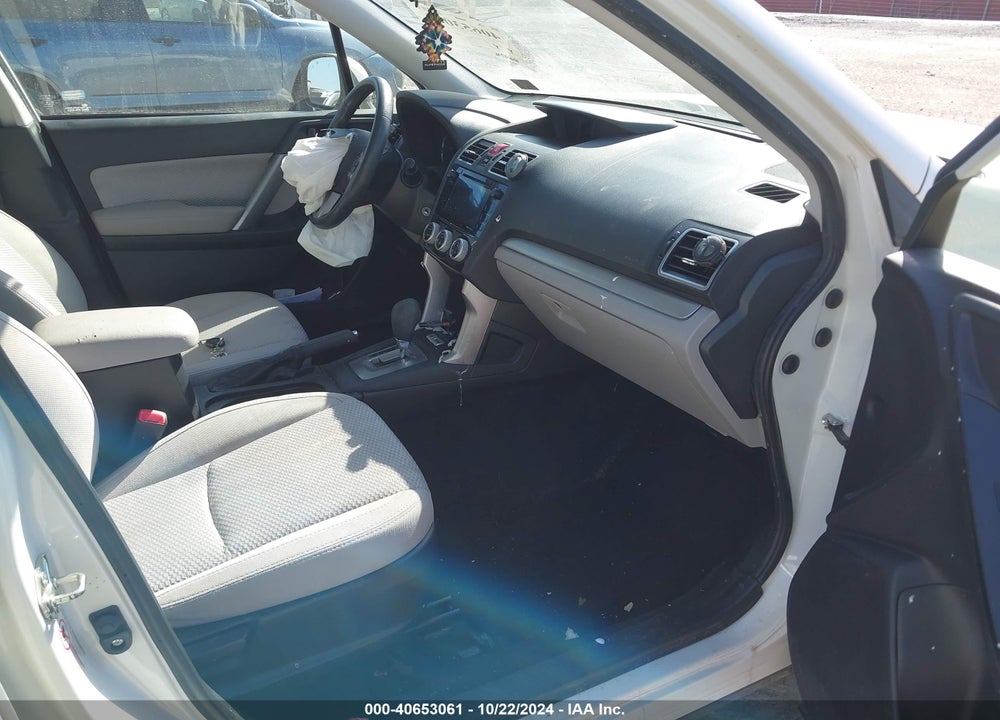 2018 SUBARU FORESTER 2.5I PREMIUM VIN: JF2SJAGC7JH497984
