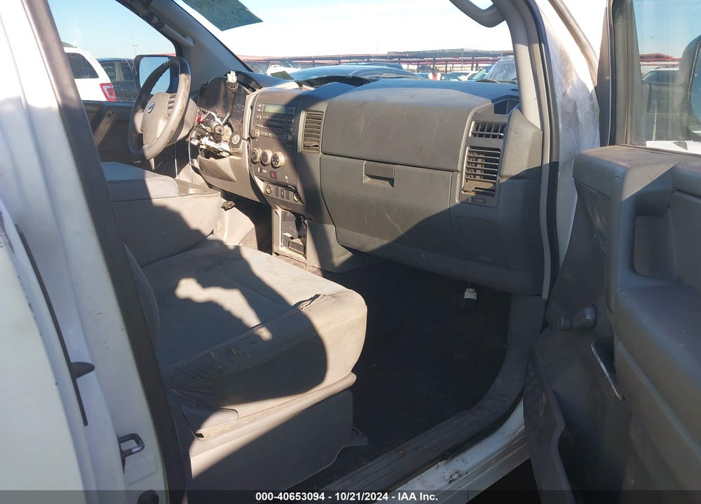 2006 NISSAN TITAN XE VIN: 1N6AA06AX6N565009