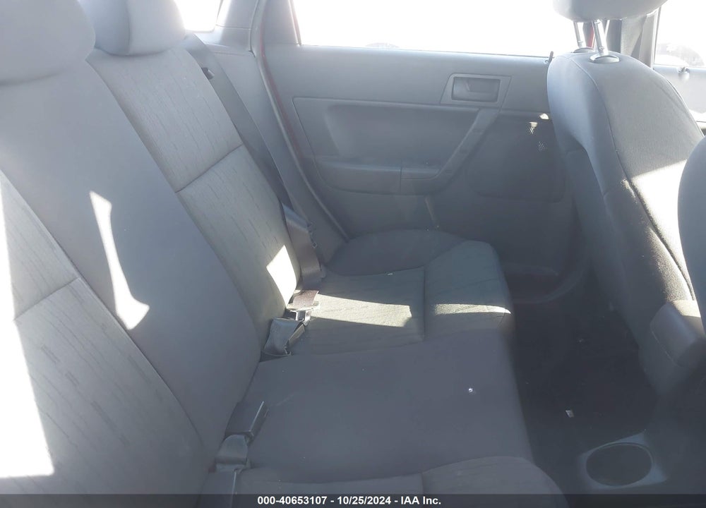 2011 FORD FOCUS SE VIN: 1FAHP3FN9BW186016