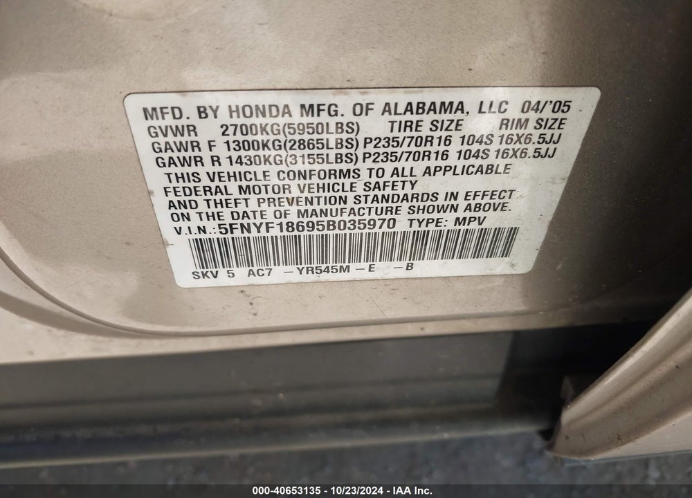 2005 HONDA PILOT EX-L VIN: 5FNYF18695B035970