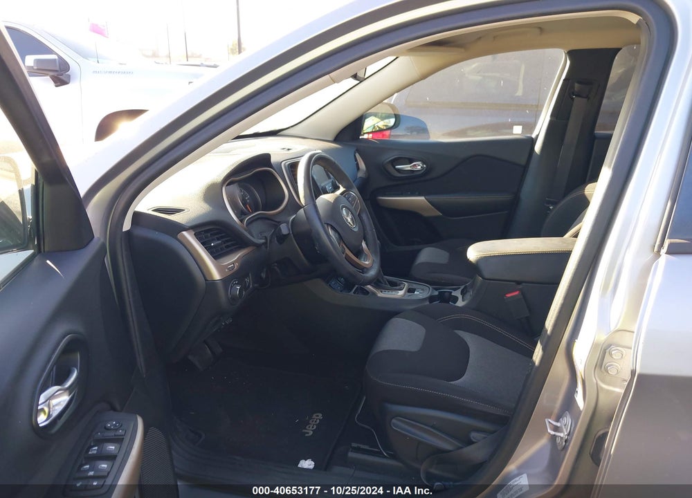 2017 JEEP CHEROKEE ALTITUDE FWD VIN: 1C4PJLAS9HW644585