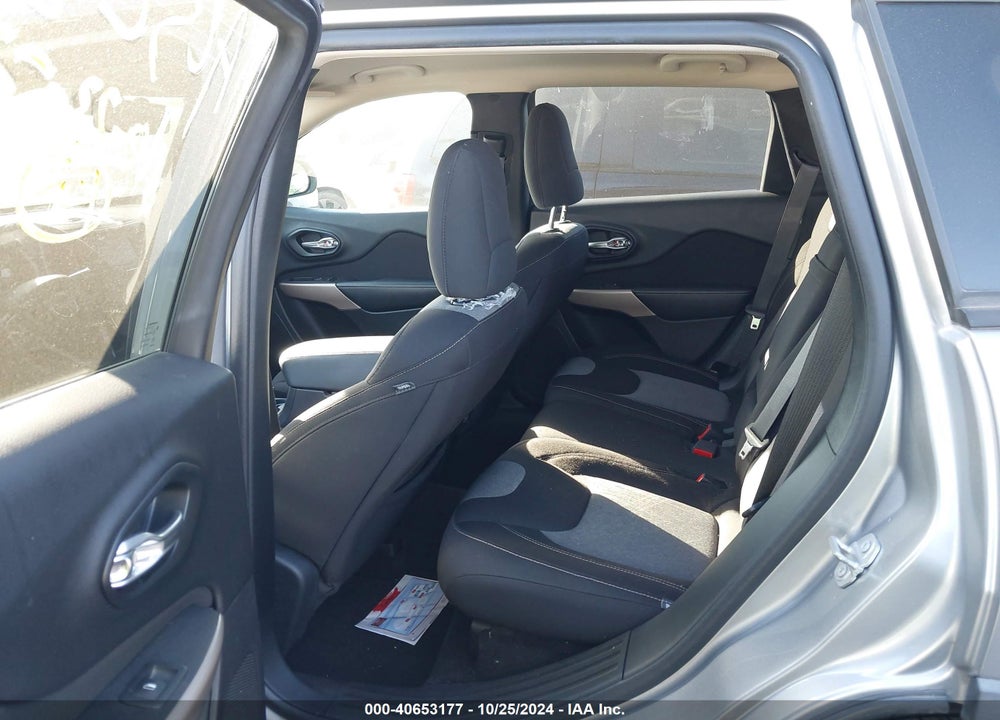 2017 JEEP CHEROKEE ALTITUDE FWD VIN: 1C4PJLAS9HW644585