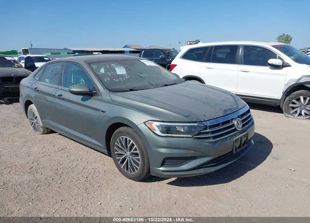 2019 VOLKSWAGEN JETTA 1.4T SEL VIN: 3VWEB7BU2KM251415