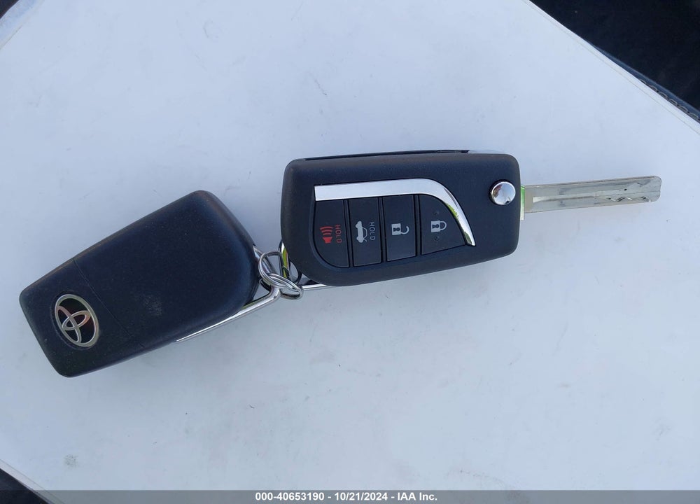 2022 TOYOTA COROLLA LE VIN: 5YFEPMAE6NP278949