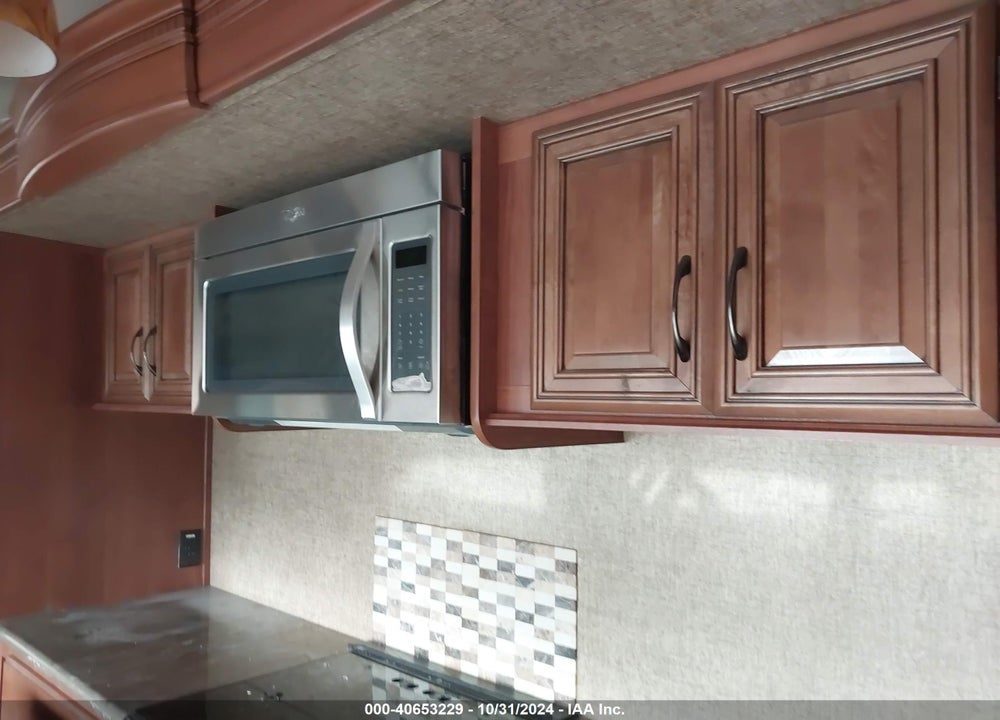 2016 UNKNOWN TRAVEL TRAILER VIN: 4X4TSAR26GJ031740