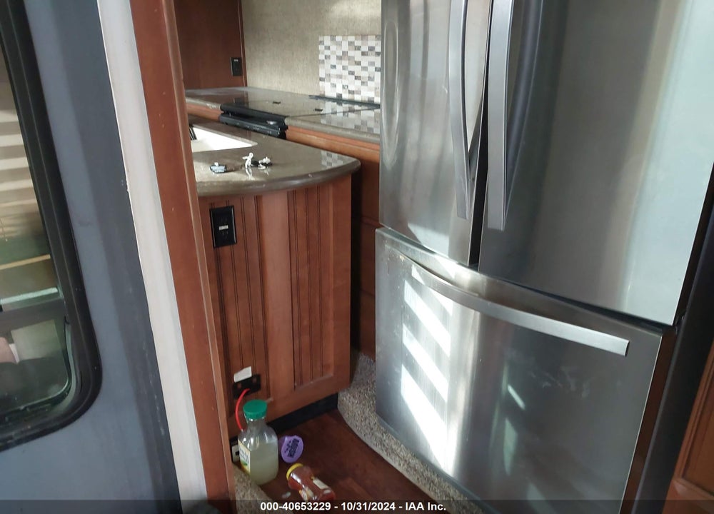 2016 UNKNOWN TRAVEL TRAILER VIN: 4X4TSAR26GJ031740