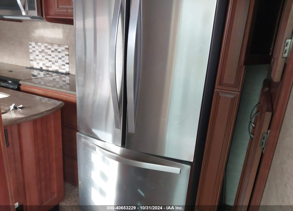 2016 UNKNOWN TRAVEL TRAILER VIN: 4X4TSAR26GJ031740