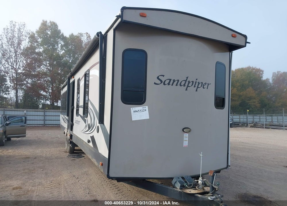 2016 UNKNOWN TRAVEL TRAILER VIN: 4X4TSAR26GJ031740