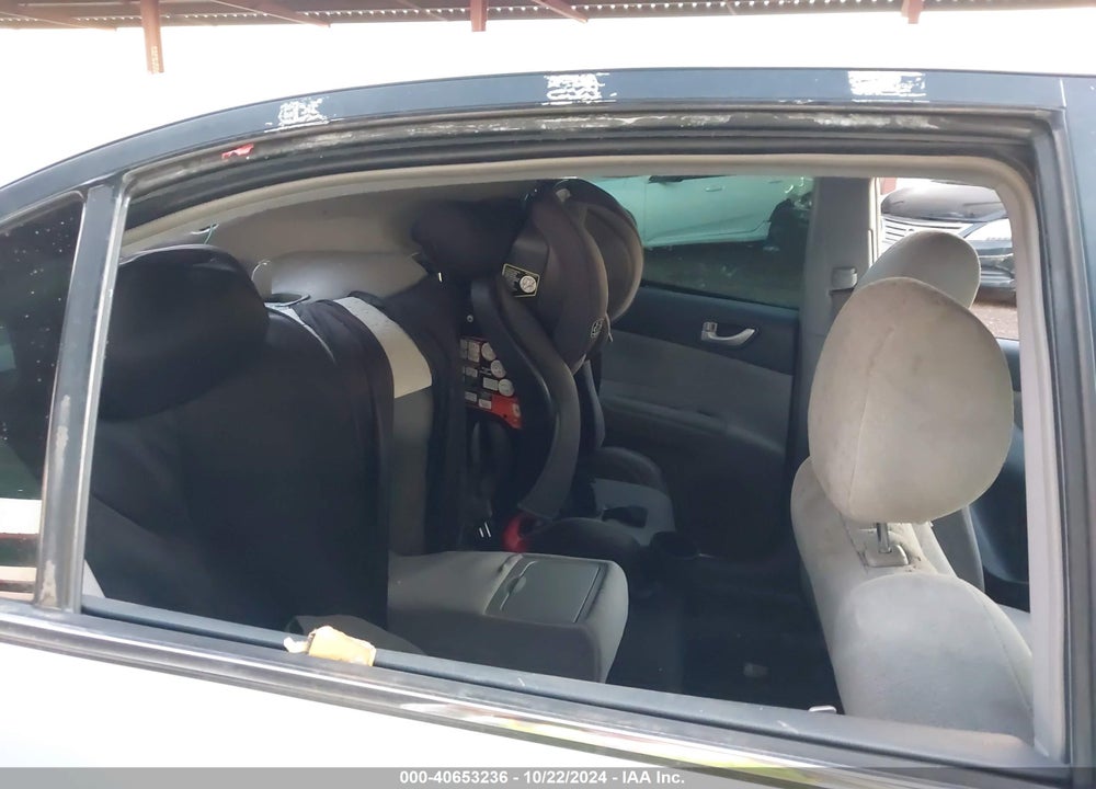 2007 HYUNDAI SONATA LIMITED/SE V6 VIN: 5NPEU46F87H172559
