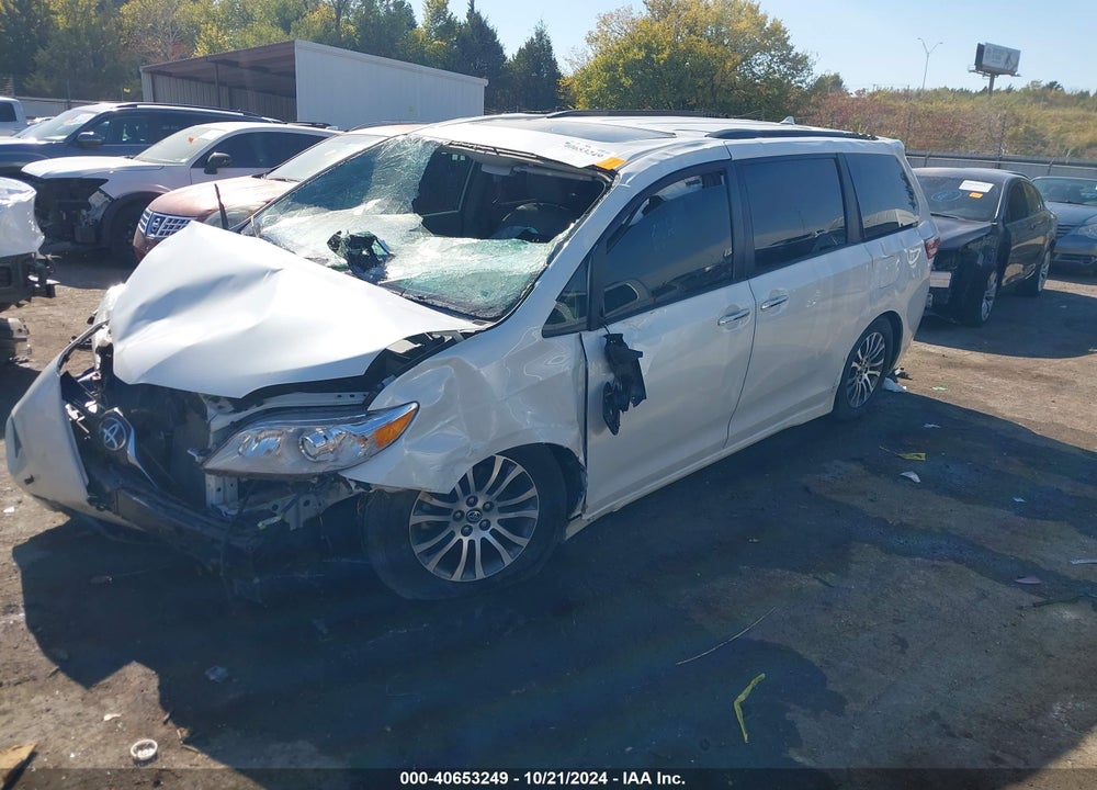 2019 TOYOTA SIENNA XLE 8 PASSENGER VIN: 5TDYZ3DC4KS967130