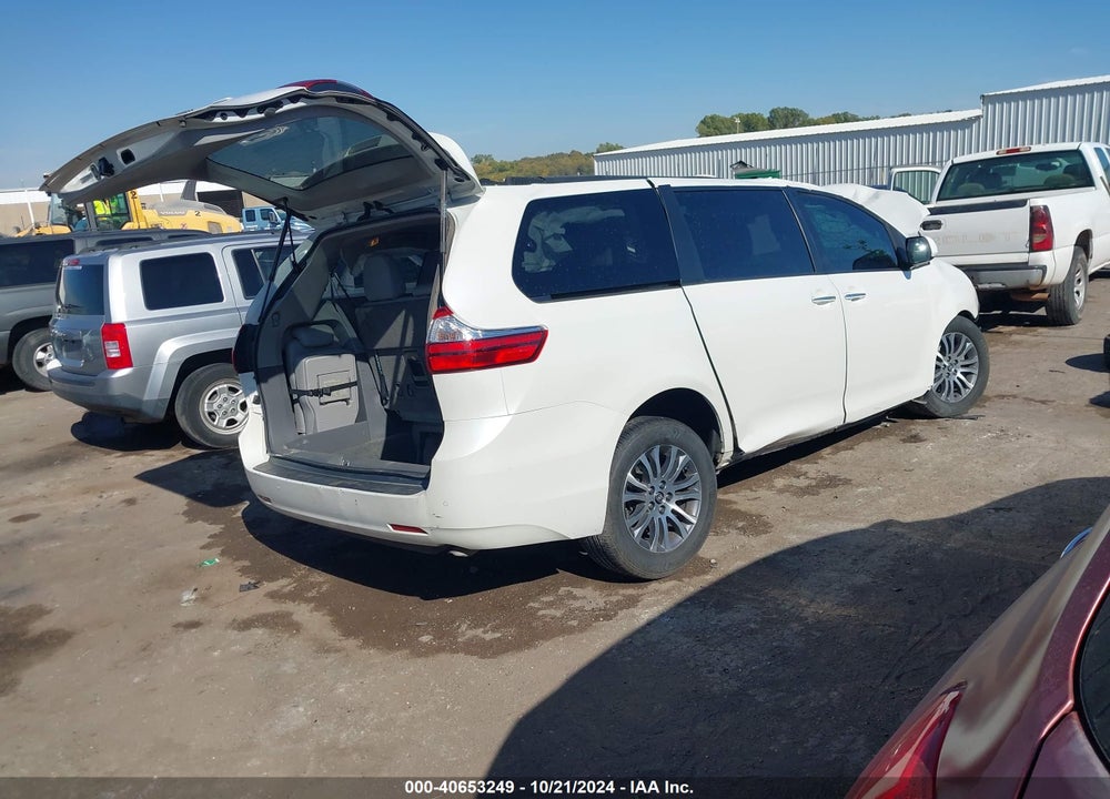 2019 TOYOTA SIENNA XLE 8 PASSENGER VIN: 5TDYZ3DC4KS967130