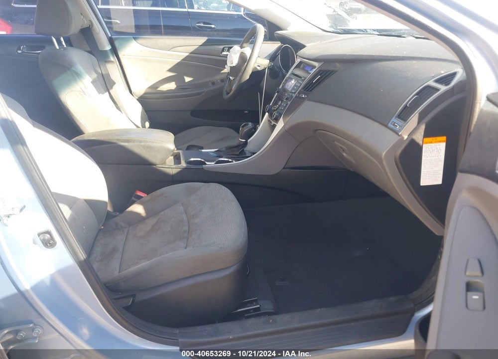 2012 HYUNDAI SONATA HYBRID VIN: KMHEC4A49CA025091