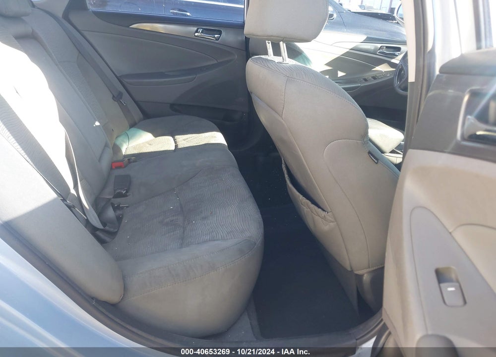 2012 HYUNDAI SONATA HYBRID VIN: KMHEC4A49CA025091