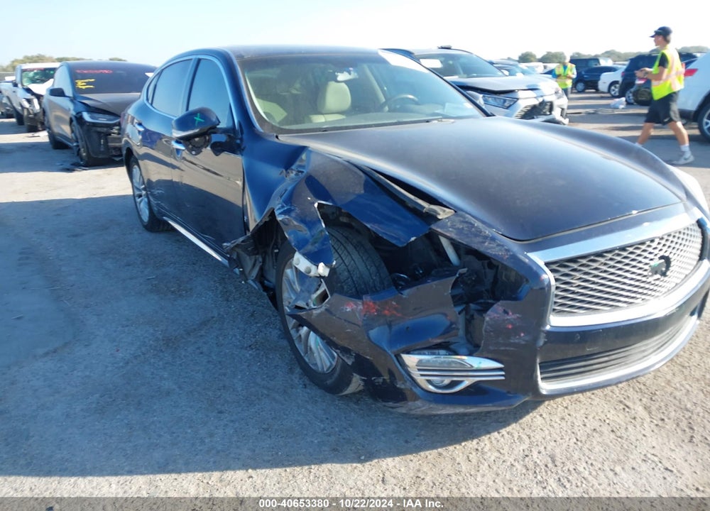 2015 INFINITI Q70L 3.7 VIN: JN1BY1PP8FM601655