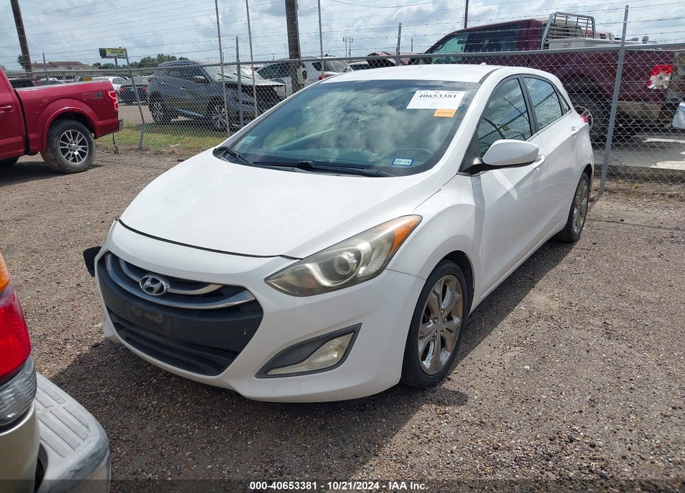 2013 HYUNDAI ELANTRA GT VIN: KMHD35LE8DU123570