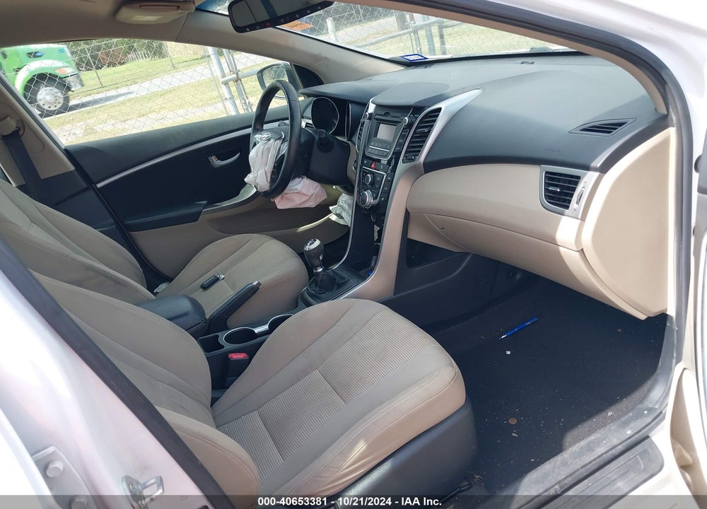 2013 HYUNDAI ELANTRA GT VIN: KMHD35LE8DU123570