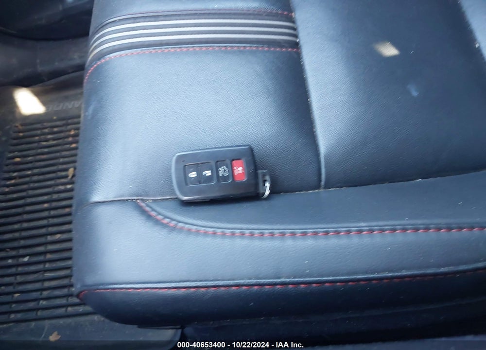 2019 TOYOTA HIGHLANDER SE VIN: 5TDJZRFH0KS620830