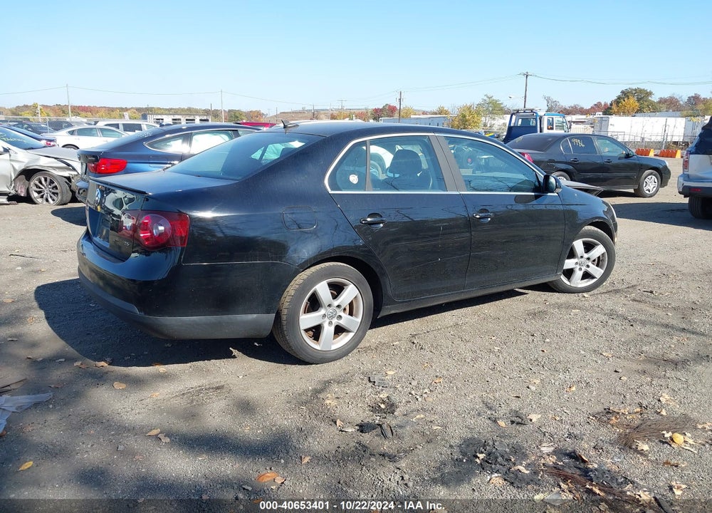 2008 VOLKSWAGEN JETTA SE/SEL VIN: 3VWRZ71K38M037913