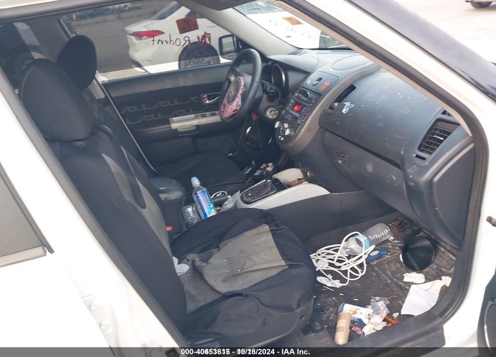 2012 KIA SOUL VIN: KNDJT2A69C7373950