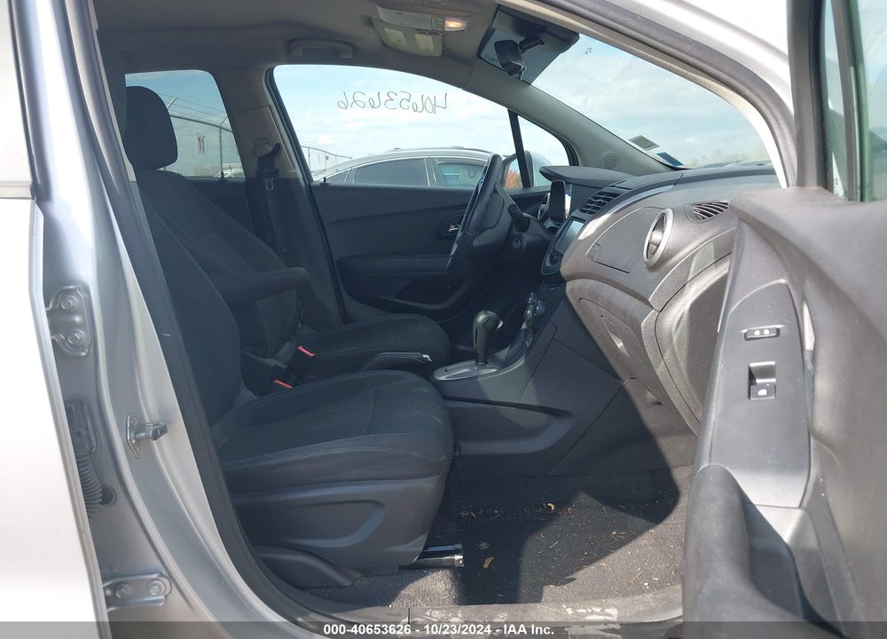 2016 CHEVROLET TRAX VIN: 3GNCJNSB6GL241703