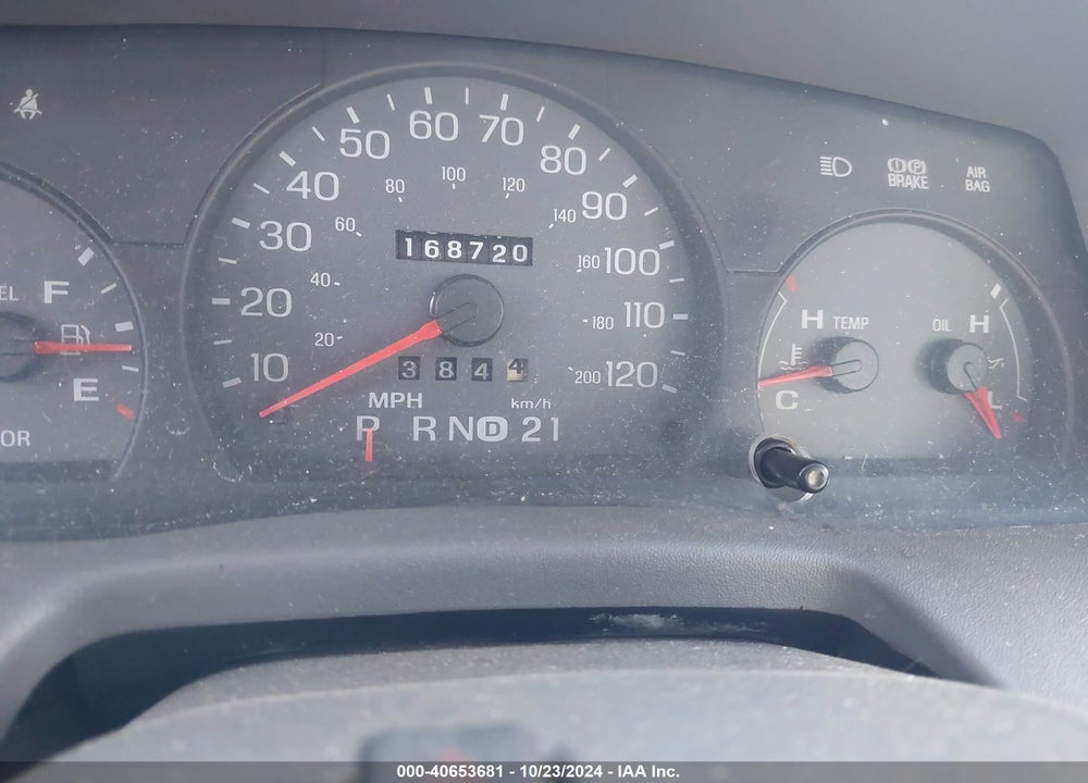 2005 MERCURY GRAND MARQUIS LS/LSE VIN: 2MEFM75W55X647263