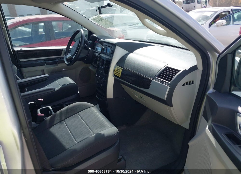 2010 DODGE GRAND CARAVAN SXT VIN: 2D4RN5D10AR317988