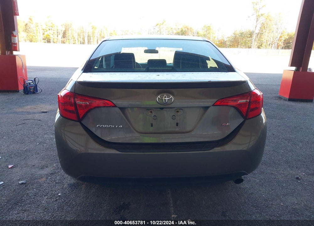 2018 TOYOTA COROLLA SE VIN: 2T1BURHE1JC028673
