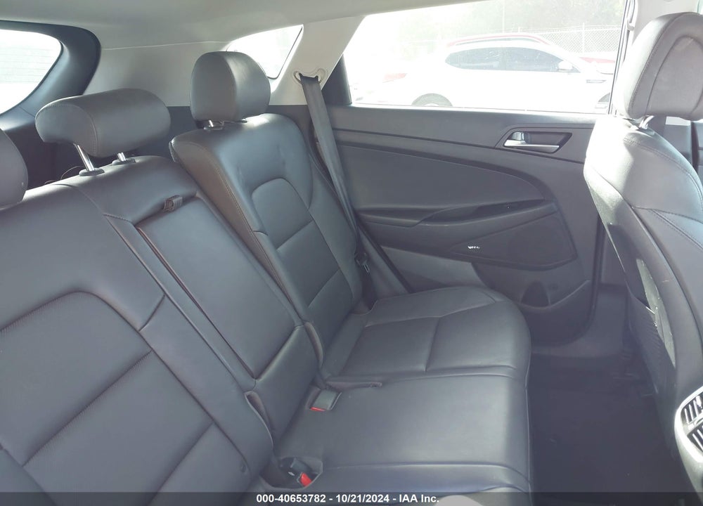 2018 HYUNDAI TUCSON SEL PLUS VIN: KM8J33A45JU640290