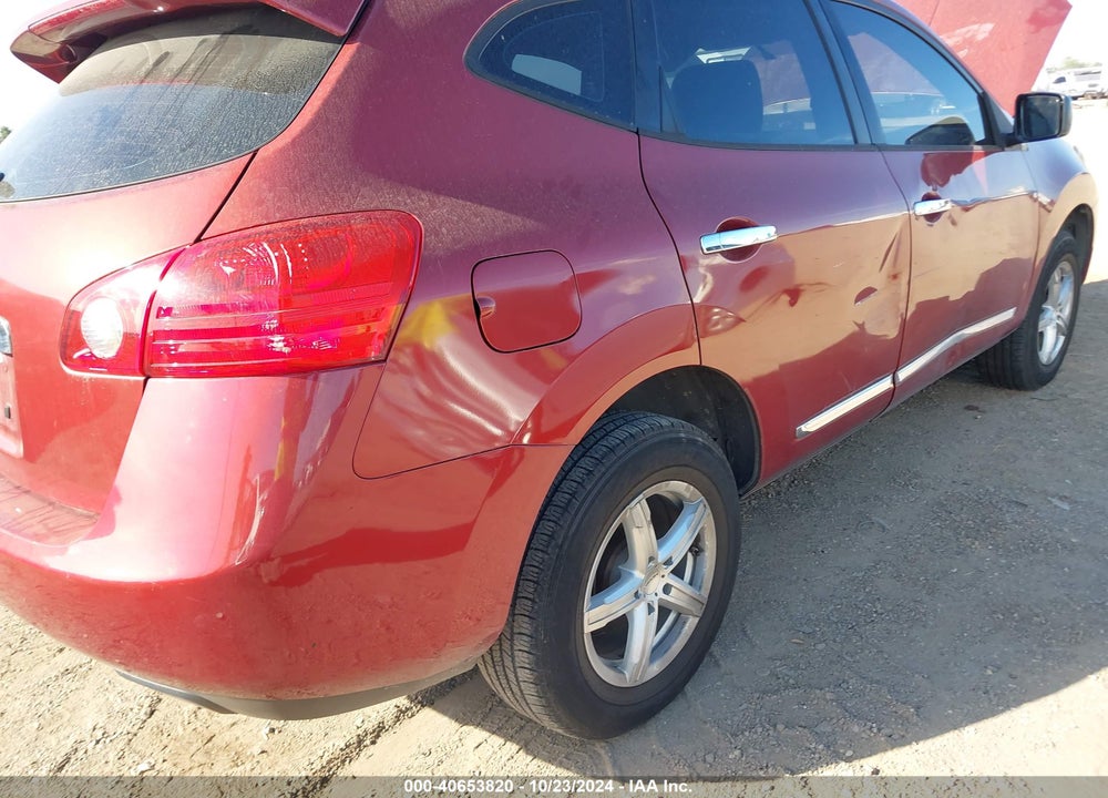 2015 NISSAN ROGUE SELECT S VIN: JN8AS5MT9FW664002