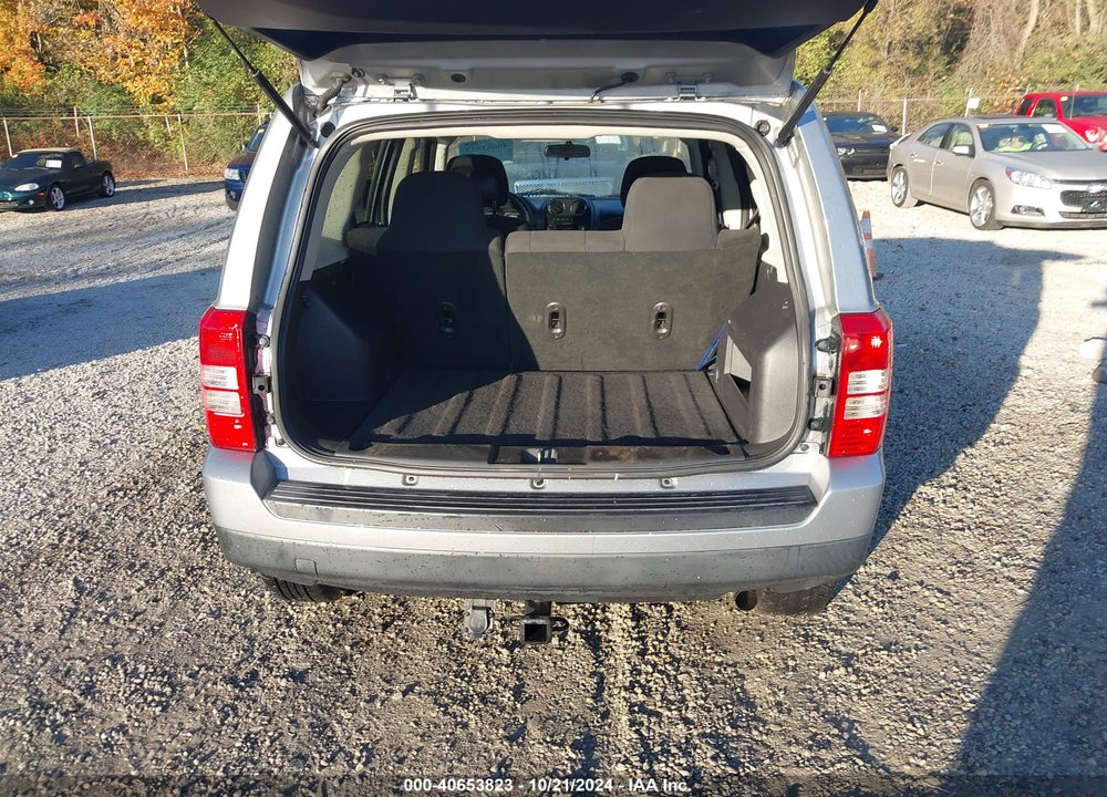 2014 JEEP PATRIOT LATITUDE VIN: 1C4NJRFB2ED761113