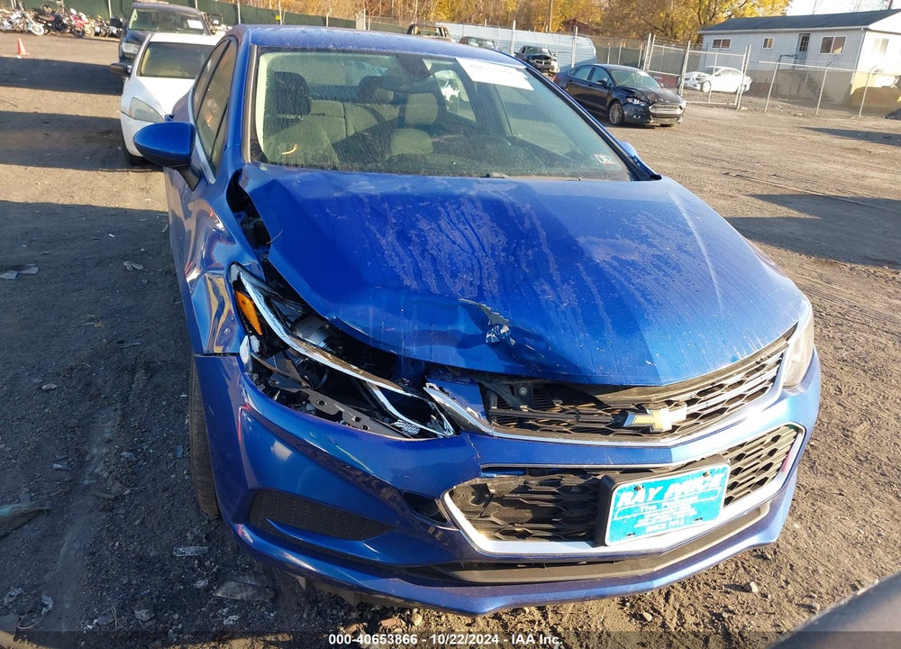 2017 CHEVROLET CRUZE LT AUTO VIN: 1G1BE5SM2H7106971