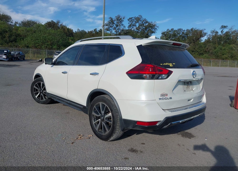 2017 NISSAN ROGUE SL VIN: JN8AT2MT6HW401741
