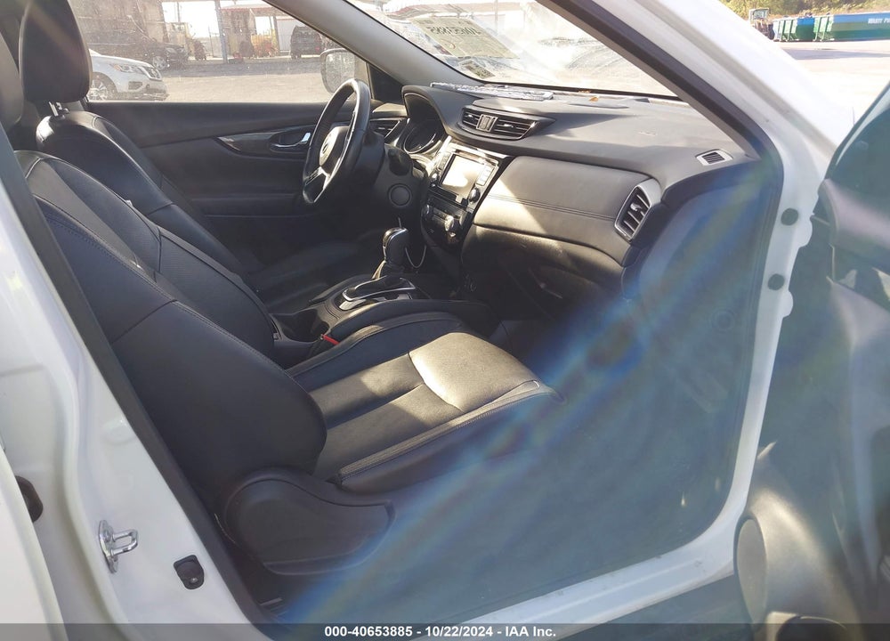 2017 NISSAN ROGUE SL VIN: JN8AT2MT6HW401741
