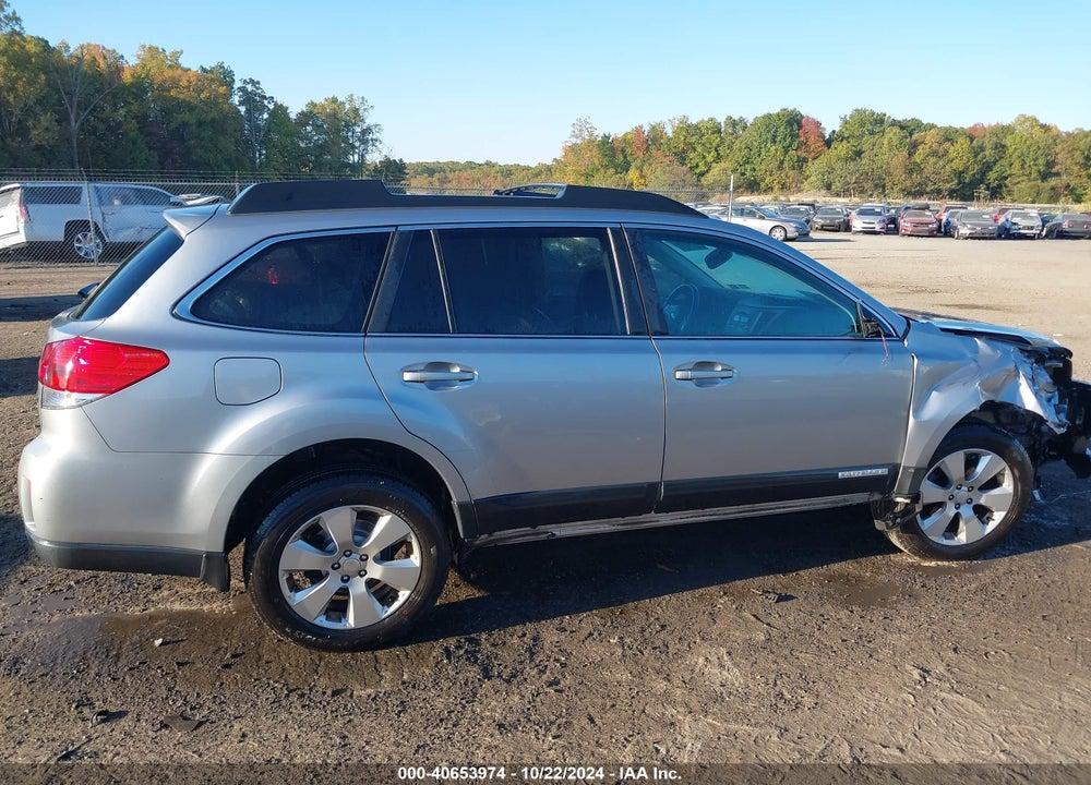 2010 SUBARU OUTBACK 2.5I LIMITED VIN: 4S4BRBKCXA3371244