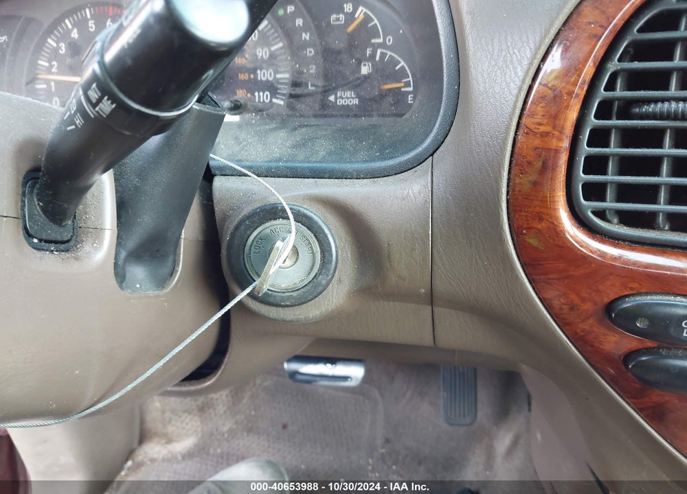 2002 TOYOTA TUNDRA LTD V8 VIN: 5TBRT38182S227488