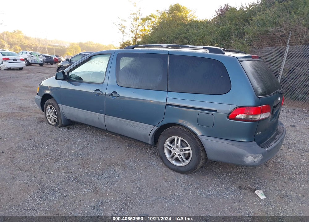 2002 TOYOTA SIENNA VIN: 4T3ZF13C62U434648