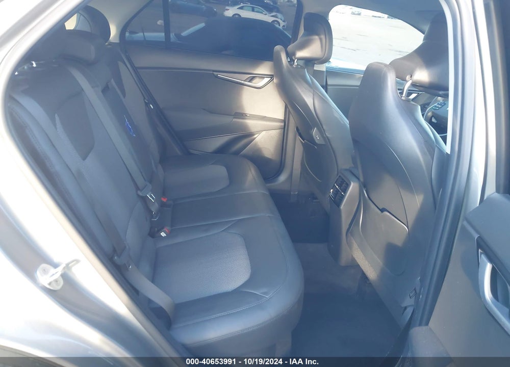 2023 KIA NIRO EX TOURING VIN: KNDCR3LE8P5031456