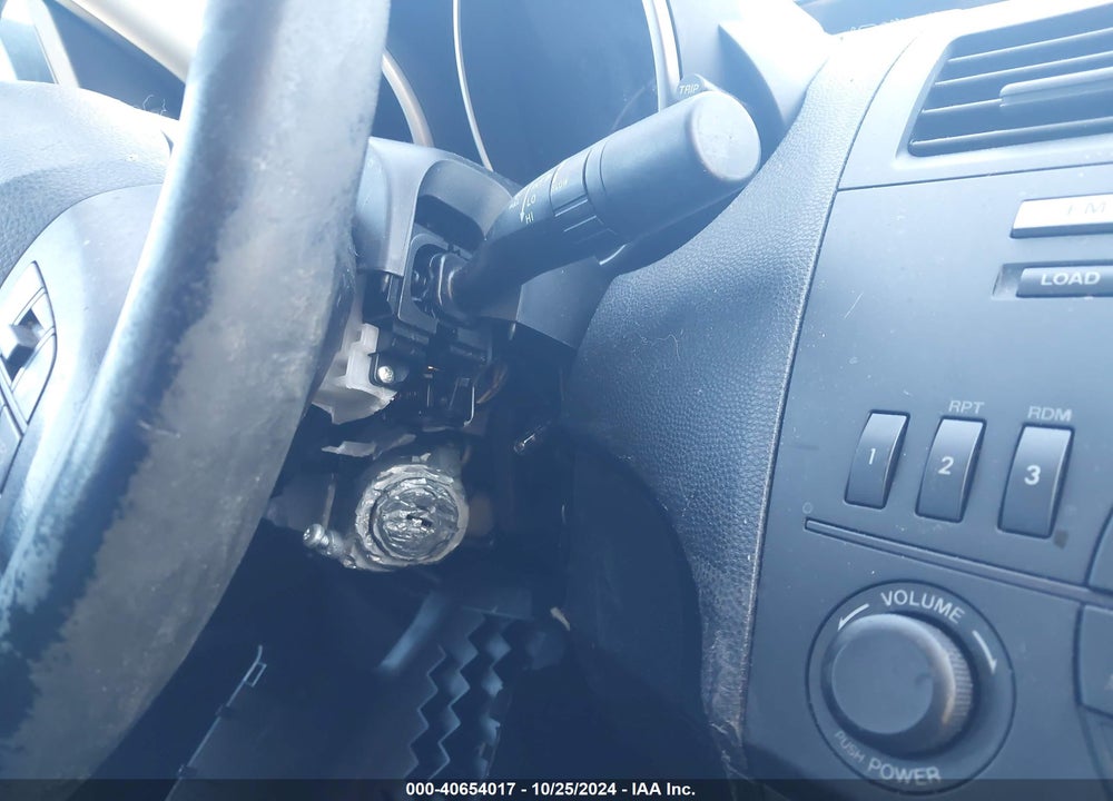 2010 MAZDA 3 S SPORT VIN: JM1BL1S68A1188012