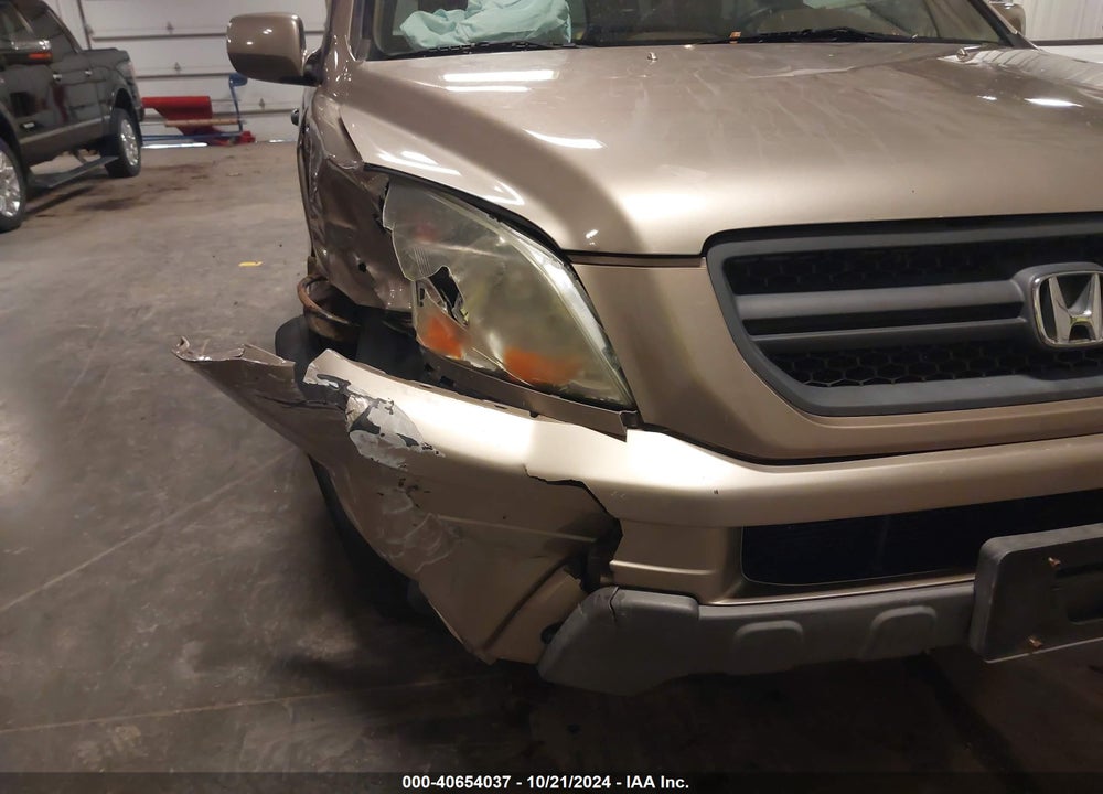 2004 HONDA PILOT EX-L VIN: 2HKYF18564H622943