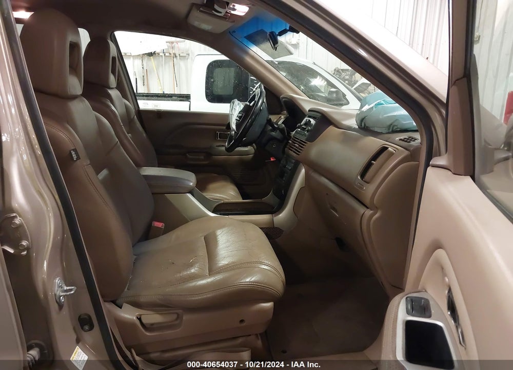 2004 HONDA PILOT EX-L VIN: 2HKYF18564H622943