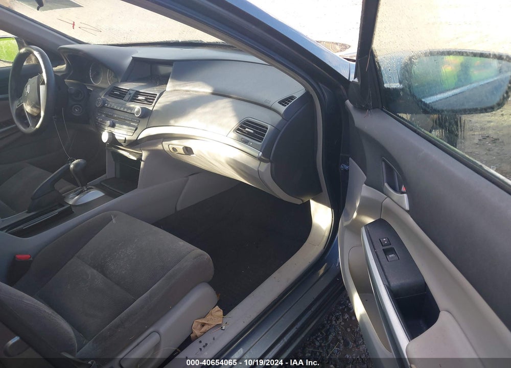 2009 HONDA ACCORD 2.4 EX VIN: 1HGCP26709A161224